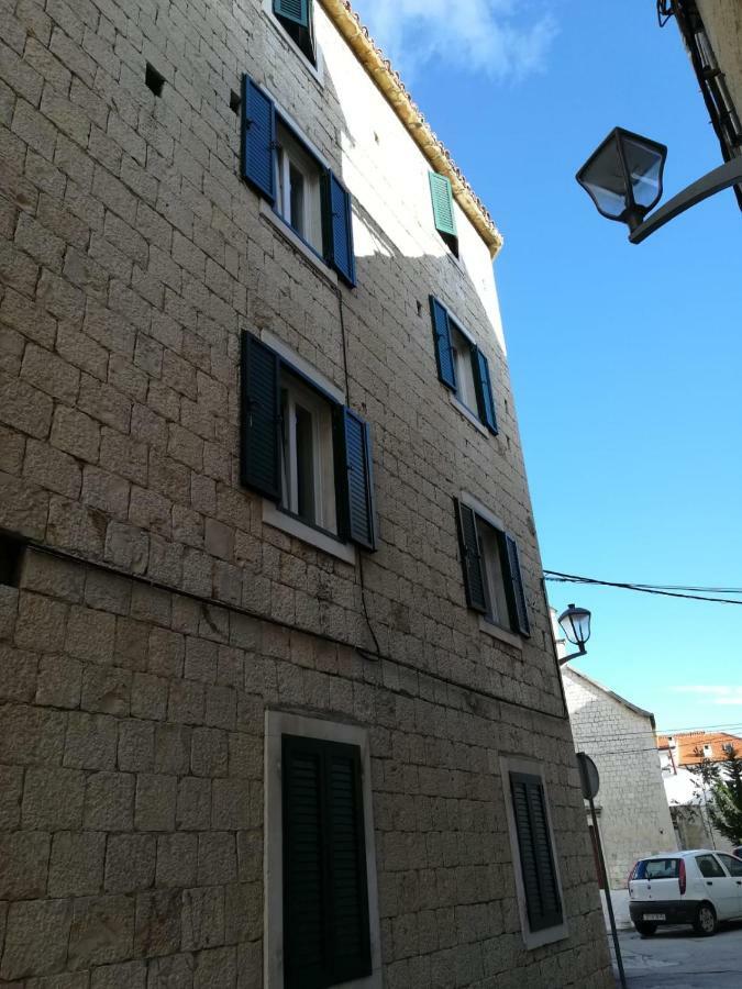 Apartments Ivana Trogir Exterior foto